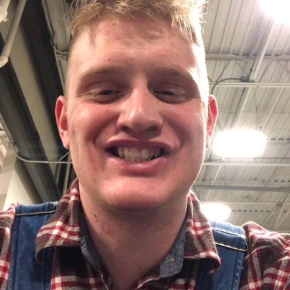 Meet your Posher, Jared - Picture 1 of 1